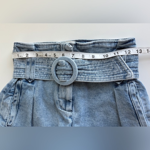 Sézane Rome Shorts - Picture 9 of 10